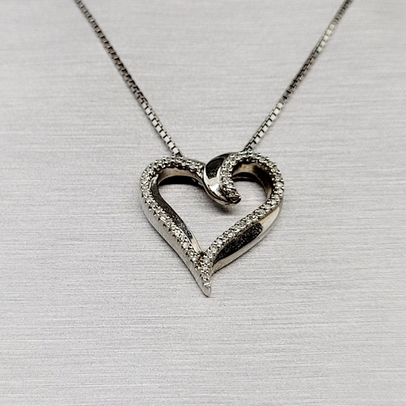 People's Jewelry - Peoples Silver & Diamonds Heart Necklace